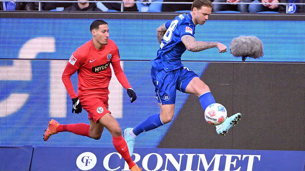 Agierte-zuletzt-nicht-immer-gluecklich-KSC-Abwehrchef-Marcel-Franke