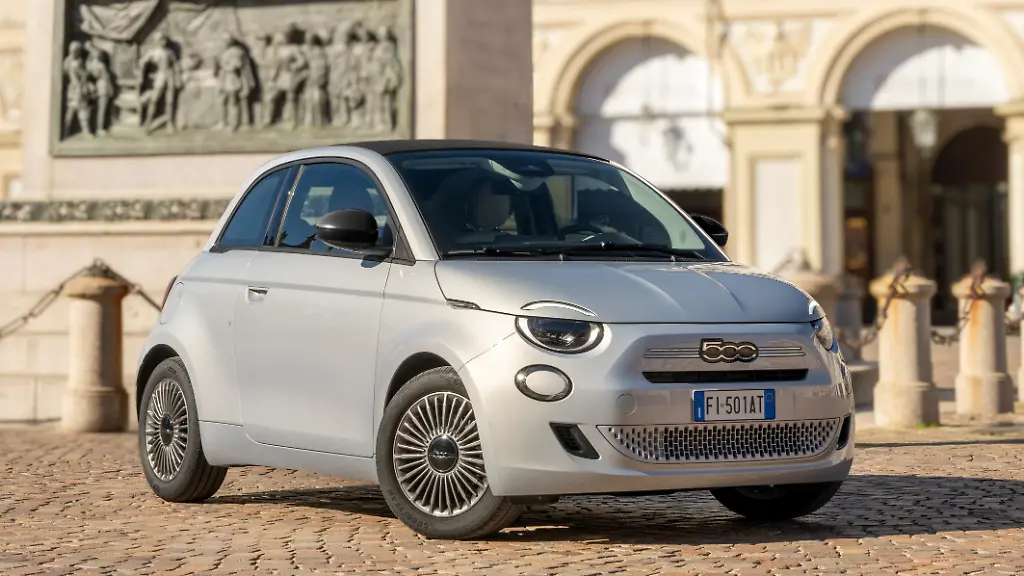 Fiat_500_Hybrid_VO