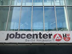 Gericht stärkt Jobcenter: Bürgergeldempfänger müssen sich selbst um günstigere Wohnung kümmern