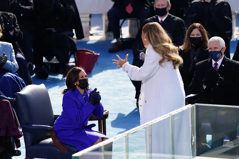 6b362bc0f649bc78f923a5e9d0e5e16d