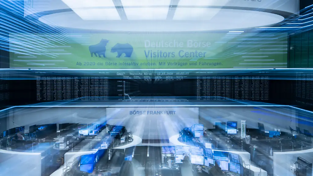 12-03-2020-Hessen-Frankfurt-Main-Der-Handelssaal-der-Boerse-in-Frankfurt-Aufnahme-mit-Zoomeffekt-Der-Deutsche-Aktien-Index-DAX-war-zum-Handelsstart-erstmals-seit-2016-unter-die-10-000-Punkte-Marke-gerutscht-Ausloeser-sind-erneut-Sorgen-wegen-der-konjunkturellen-Folgen-der-Coronavirus-Pandemie