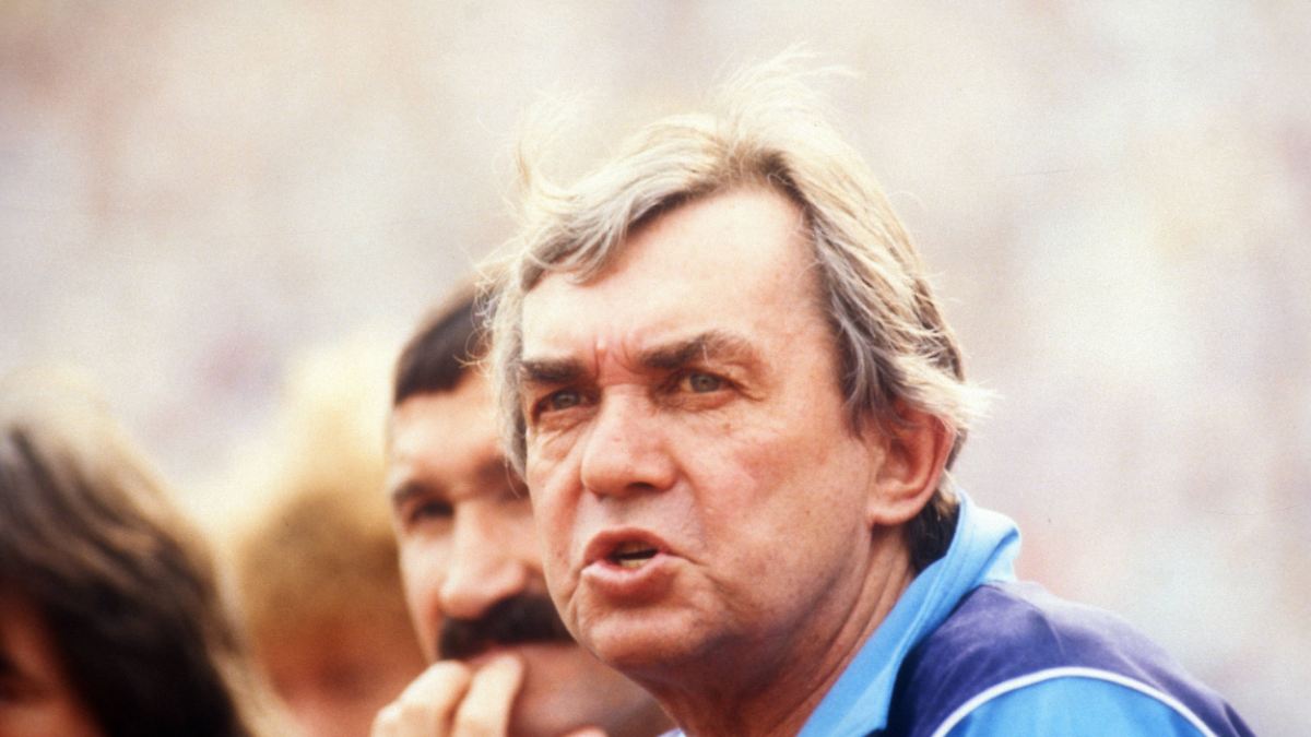 Happel-pr-gte-Generationen-Der-legend-re-Erfolgstrainer-der-schweigend-seine-Mannschaften-unsterblich-machte