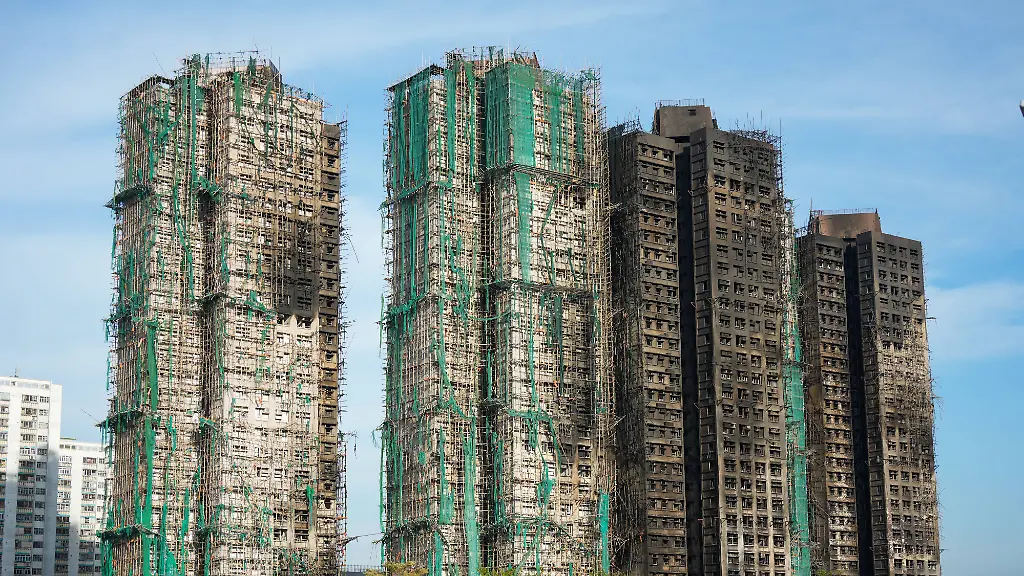 251128-HONG-KONG-Nov-28-2025-The-Wang-Fuk-Court-is-pictured-after-a-fire-broke-out-here-in-Tai-Po-Hong-Kong-south-China-Nov-28-2025-Hong-Kong-Police-Force-will-conduct-full-evidence-collection-and-investigation-into-the-Wang-Fuk-Court-fire-in-Tai-Po-which-is-expected-to-take-three-to-four-weeks-Chris-Tang-Ping-keung-secretary-for-security-of-the-Hong-Kong-Special-Administrative-Region-government-told-a-press-conference-on-Friday