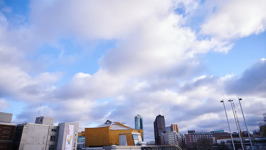 Die-Tageshoechstwerte-in-Berlin-und-Brandenburg-liegen-nach-Angaben-des-DWD-in-den-naechsten-drei-Tagen-zwischen-4-und-9-Grad