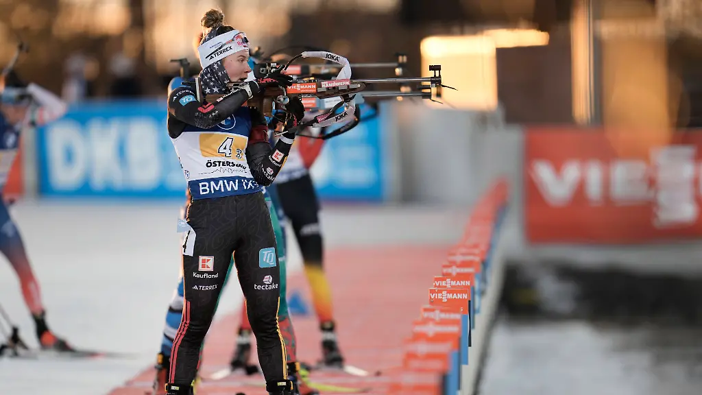 OeSTERSUND-SWEDEN-20251129-Selina-Grotian-Germany-in-the-women-s-relay-competition-during-the-Biathlon-World-Cup-at-Oestersund-Ski-Stadium-Oestersund-Sweden-November-29-2025