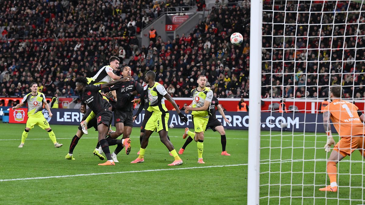 bvb-zieht-an-b04-vorbei-dortmunds-kopfball-ungeheuer-sind-zu-viel-f-r-leverkusen