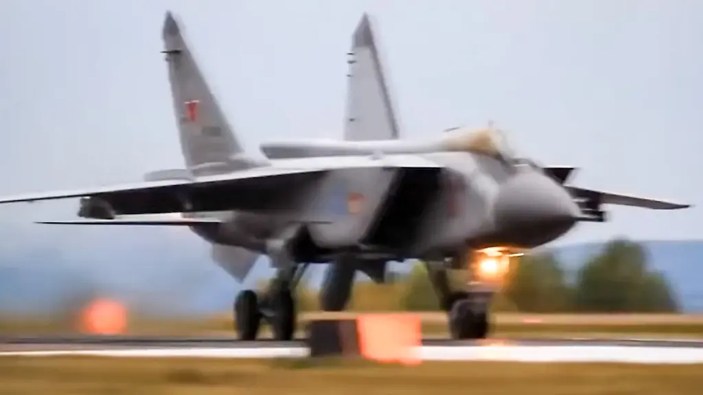 RUSSIA-NOVEMBER-11-2025-Pictured-in-this-video-grab-is-a-Mikoyan-MiG-31-fighter-aircraft-of-the-Russian-Aerospace-Forces-The-Russian-Federal-Security-Service-FSB-foiled-a-Ukrainian-plot-to-hijack-the-jet-equipped-with-a-Kinzhal-hypersonic-missile-FSB-says-the-aircraft-was-to-be-flown-to-a-NATO-air-base-in-Constanta-Romania-Video-grab