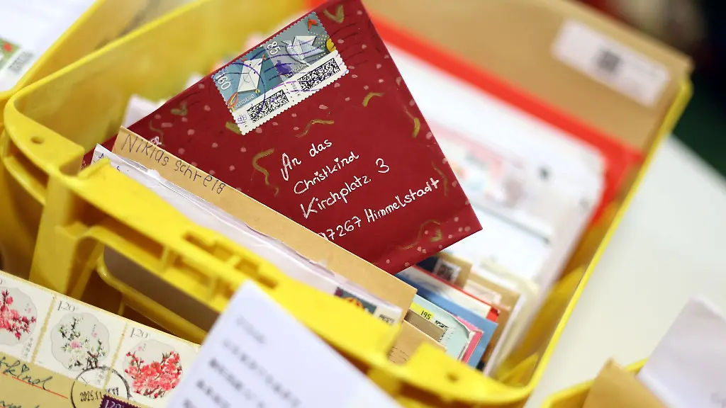 Wichtig-ist-dem-Christkind-die-Absenderadresse-mitzuteilen