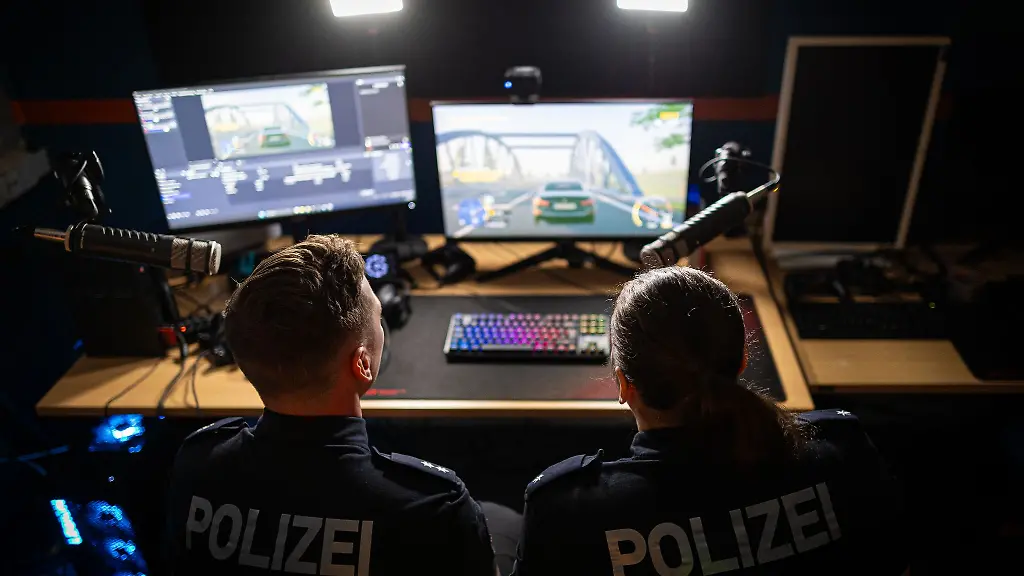 Die-Polizei-Hannover-streamt-auf-Twitch-jetzt-kommt-das-Landeskriminalamt-Niedersachsen-dazu