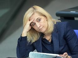 "Erschreckende Beleidigungen": Warken beklagt frauenfeindliche Kommentare der AfD