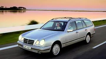 05_Kombis_waren_1996_in_allen_Klassen_angesagt_-_das_Mercedes__Quelle_Mercedes-Benz