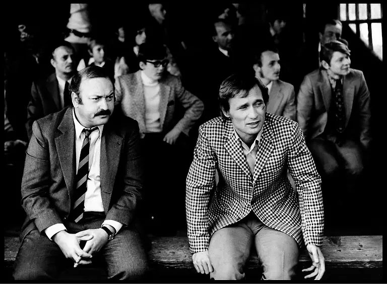 COLLECTION-CHRISTOPHEL-Filmverlag-der-Autoren-L-ANGOISSE-DU-GARDIEN-DE-BUT-AU-MOMENT-DU-PENALTY-DIE-ANGST-DES-TORMANNES-BEIM-ELFMETER-de-Wim-Wenders-1971-ALL-AUT-avec-Arthur-Brauss-supporters-tribunes-d-aprs-la-nouvelle-de-Peter-Handke