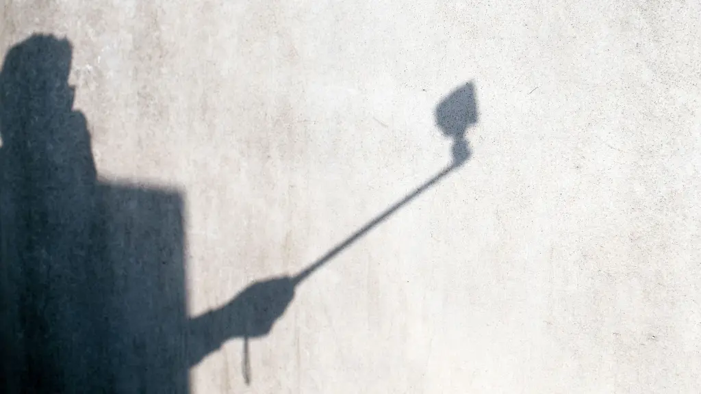 Riskante-Aktionen-im-Strassenverkehr-fuer-Livestreams-koennen-von-der-Polizei-mitunter-geahndet-werden