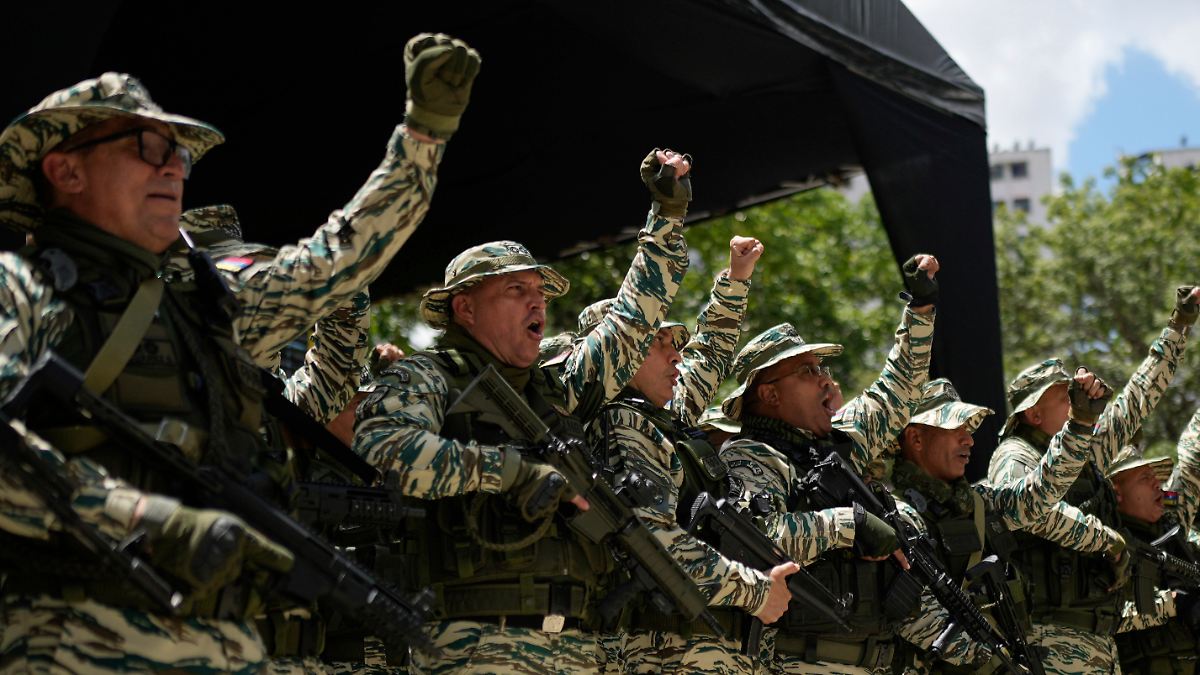 US-Angriff-k-nnte-bald-beginnen-l-Drogen-Milit-r-das-sind-die-Teile-in-Trumps-Venezuela-R-tsel