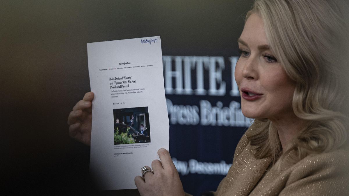 -Halle-der-Schande-Wei-es-Haus-betreibt-nun-Mediens-nder-Portal