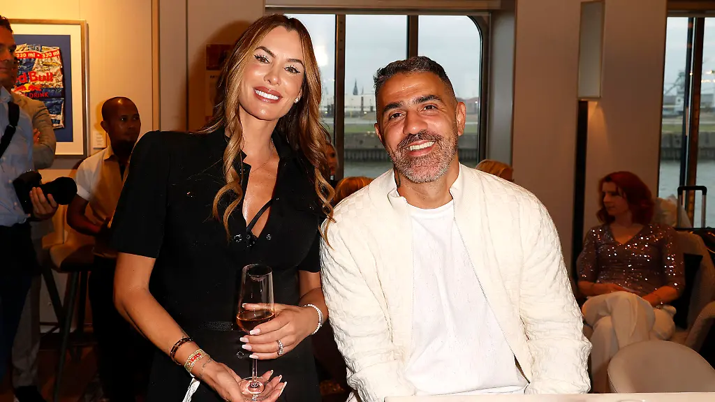 Bushido-und-seine-Ehefrau-Anna-Maria-Ferchichi-beim-30-Jahre-RTL-Exclusiv-Das-Starmagazin-Jubilaeums-Event-auf-der-Tui-Cruises-Mein-Schiff-am-27-09