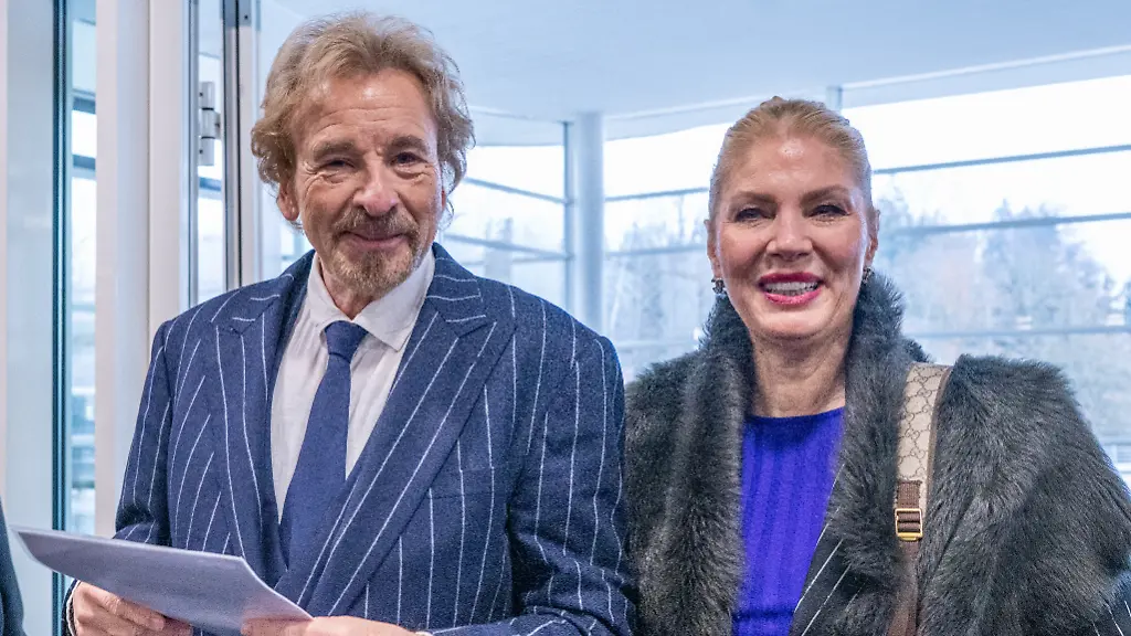 Thomas-Gottschalk-und-seine-Frau-Karina-kommen-zur-Verleihung-des-Menschen-in-Europa-Awards-Der-Preis-wird-von-der-Passauer-Neuen-Presse-vergeben