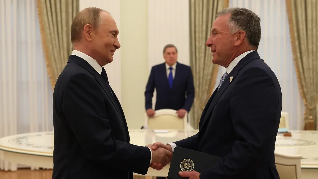 MOSCOW-RUSSIA-AUGUST-06-EDITORIAL-USE-ONLY-MANDATORY-CREDIT-KREMLIN-PRESS-SERVICE-HANDOUT-NO-MARKETING-NO-ADVERTISING-CAMPAIGNS-DISTRIBUTED-AS-A-SERVICE-TO-CLIENTS-Russian-President-Vladimir-Putin-L-meets-with-US-President-s-Special-Envoy-Steve-Witkoff-R-at-Kremlin-Palace-in-Moscow-Russia-on-August-06-2025