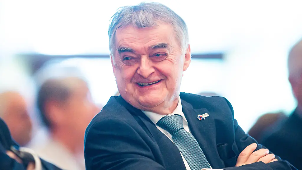 17-02-2024-Nordrhein-Westfalens-Innenminister-gastiert-beim-Neujahrsempfang-des-CDU-Kreisverbandes-Herford