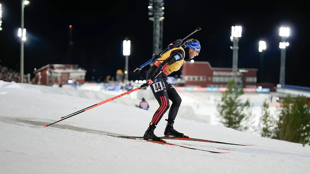 Franziska-Preuss-Germany-during-the-women-s-15-km-at-the-Biathlon-World-Cup-at-Oestersund-Ski-Stadium-Oestersund-Sweden-December-02-2025