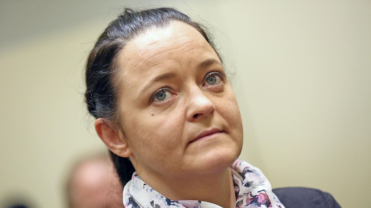 Prozess-gegen-Susann-E-Warum-Beate-Zsch-pe-in-Dresden-vor-allem-f-r-sich-selbst-aussagt