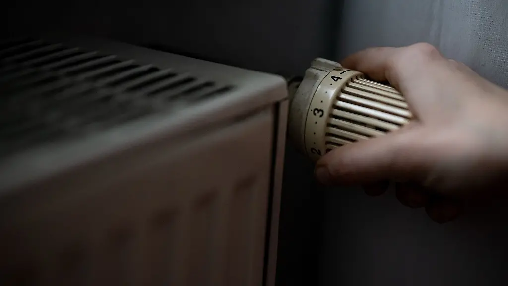 Besser-mal-runterdrehen-Heizen-kann-teuer-sein
