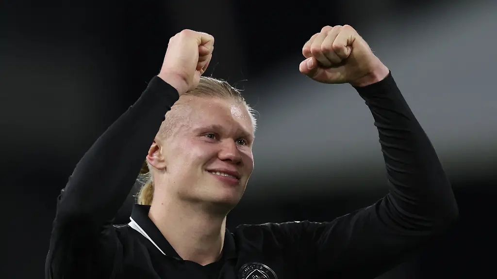 Soccer-Football-Premier-League-Fulham-v-Manchester-City-Craven-Cottage-London-Britain-December-2-2025-Manchester-City-s-Erling-Haaland-celebrates-after-the-match-Action-Images-via-Reuters-Paul-Childs-EDITORIAL-USE-ONLY-NO-USE-WITH-UNAUTHORIZED-AUDIO-VIDEO-DATA-FIXTURE-LISTS-CLUB-LEAGUE-LOGOS-OR-LIVE-SERVICES-ONLINE-IN-MATCH-USE-LIMITED-TO-120-IMAGES-NO-VIDEO-EMULATION-NO-USE-IN-BETTING-GAMES-OR-SINGLE-CLUB-LEAGUE-PLAYER-PUBLICATIONS-PLEASE-CONTACT-YOUR-ACCOUNT-REPRESENTATIVE-FOR-FURTHER-DETAILS