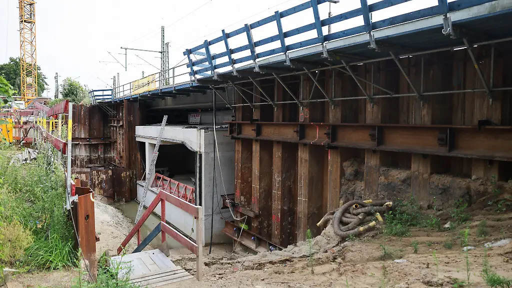 Die-Planung-eines-S-Bahntunnels-zwischen-dem-neuen-Bahnhof-Altona-und-dem-Hamburger-Hauptbahnhof-kommt-nicht-voran