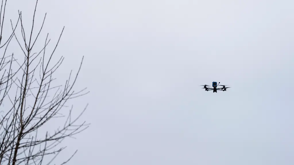 December-2-2025-Vovchansk-Direction-Kharkiv-Region-Ukraine-A-demonstrative-FPV-drone-flight-by-22-year-old-Ukrainian-drone-pilot-Dasha-at-an-unspecified-location-in-the-Vovchansk-Direction-Image-taken-in-late-November-2025