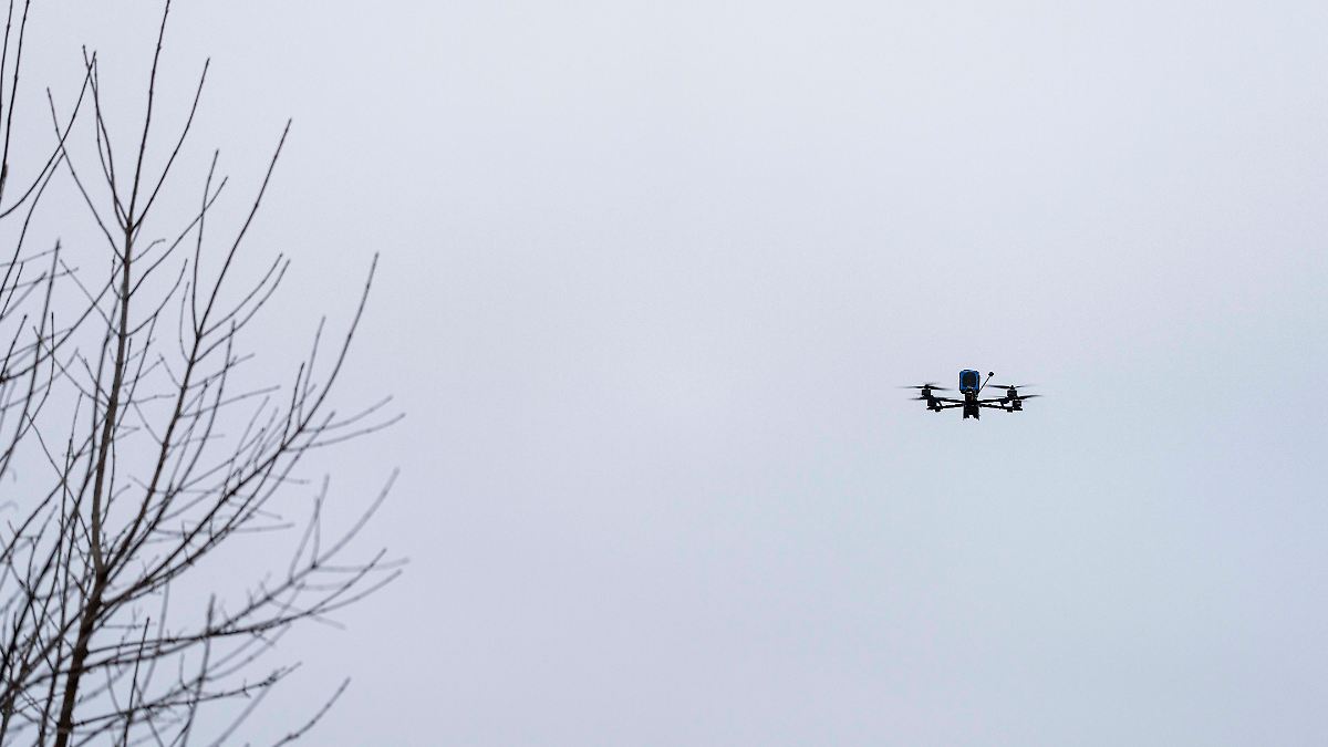 Angriff-auf-Treibstofflager-Ukrainische-Drohnen-besch-digen-russische-ldepots