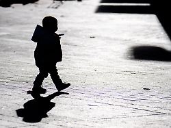 Luxuslehrer für 180.000 Pfund: So soll ein Baby zum Gentleman werden