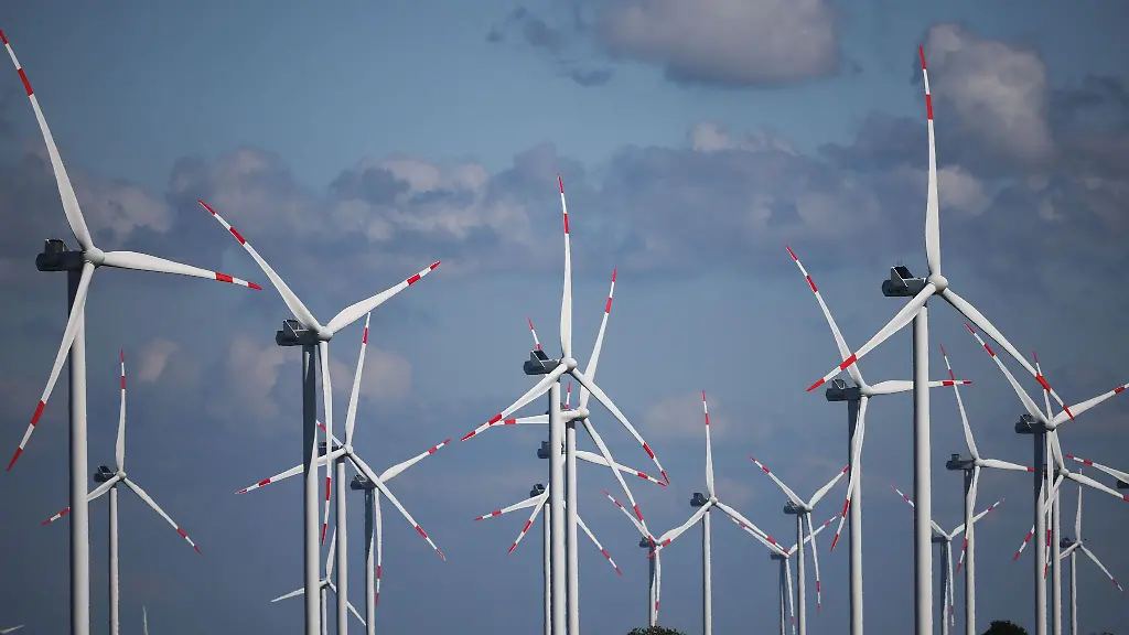 Die-Windkraft-war-2024-wichtigster-erneuerbarer-Energietraeger-in-Schleswig-Holstein-Symbolbild