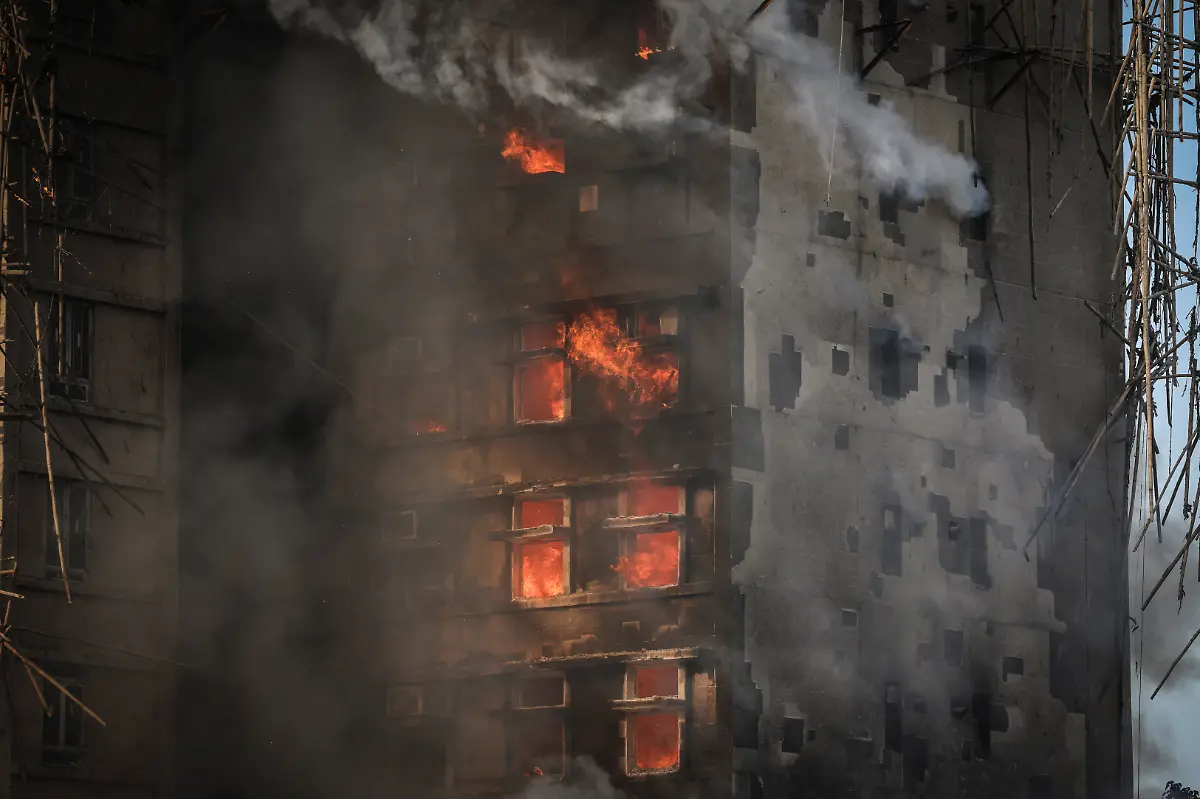 Flames-and-smoke-billow-from-residential-units-at-the-Wang-Fuk-Court-housing-complex-during-a-deadly-fire-in-Tai-Po-Hong-Kong-China-November-26-2025-REUTERS-Tyrone-Siu-SEARCH-HONG-KONG-FIRE-PICTURE-FOR-THIS-STORY-SEARCH-WIDER-IMAGE-FOR-ALL-STORIES
