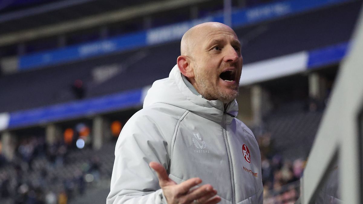 -Unentschuldbares-FCK-Debakel-Trainer-Lieberknecht-sch-mt-sich-in-Grund-und-Boden-