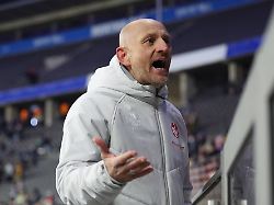 02 12 2025 Xrekx Fussball DFB Pokal 1 8 Finale Hertha BSC Berlin 1 FC Kaiserslautern V L Torsten Lieberknecht Trainer 1