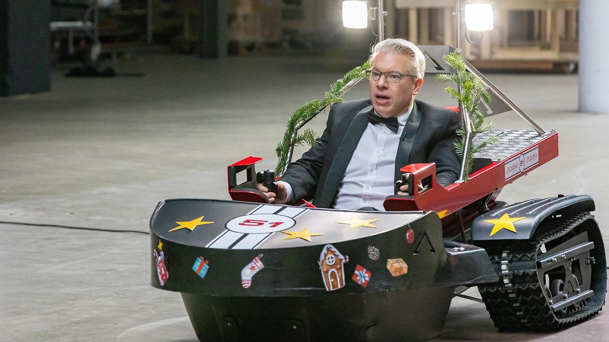 -Die-H-hle-der-L-wen-Frank-Thelen-scheppert-ins-Garagentor