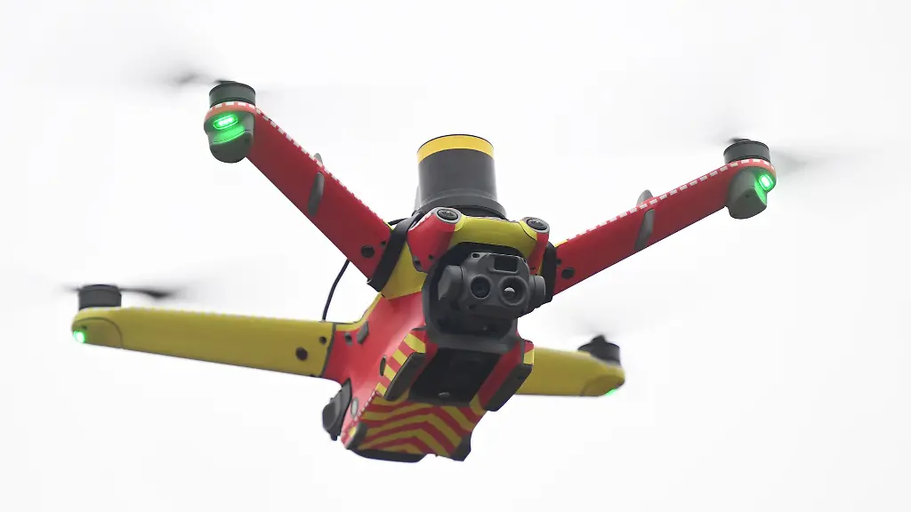 Die-Drohnen-sollen-noch-vor-den-Einsatzkraeften-vor-Ort-sein-und-der-Einsatzleitung-bei-der-Einschaetzung-helfen