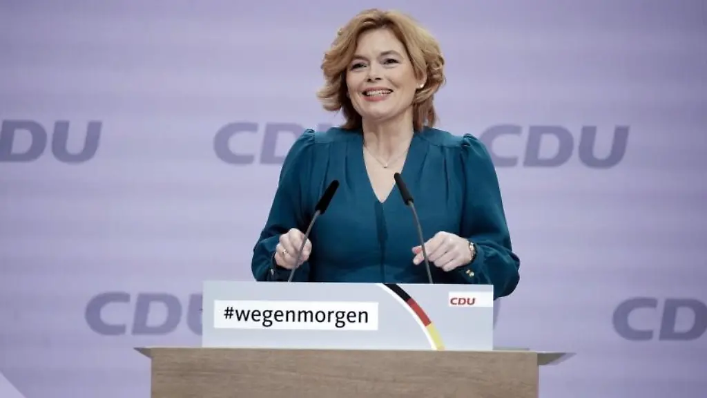 Landwirtschaftsministerin-Julia-Kloeckner-beim-digitalen-Bundesparteitag-der-CDU
