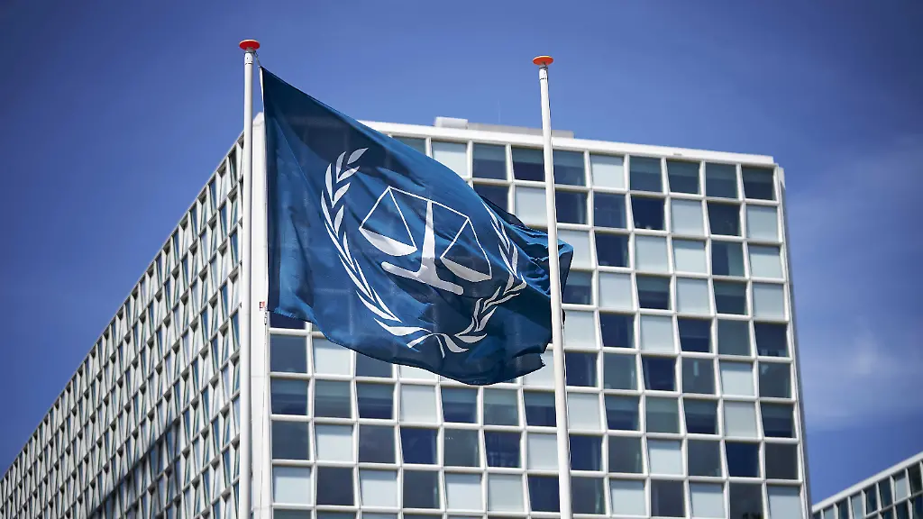 2020-06-15-14-24-29-UND-HAAG-Aussenansicht-des-Internationalen-Strafgerichtshofs-IStGH-Praesident-Trump-hat-Sanktionen-gegen-Personen-angeordnet-die-fuer-den-Internationalen-Strafgerichtshof-in-Den-Haag-arbeiten-um-moegliche-Kriegsverbrechen-von-US-Militaerangehoerigen-in-Afghanistan-zu-untersuchen