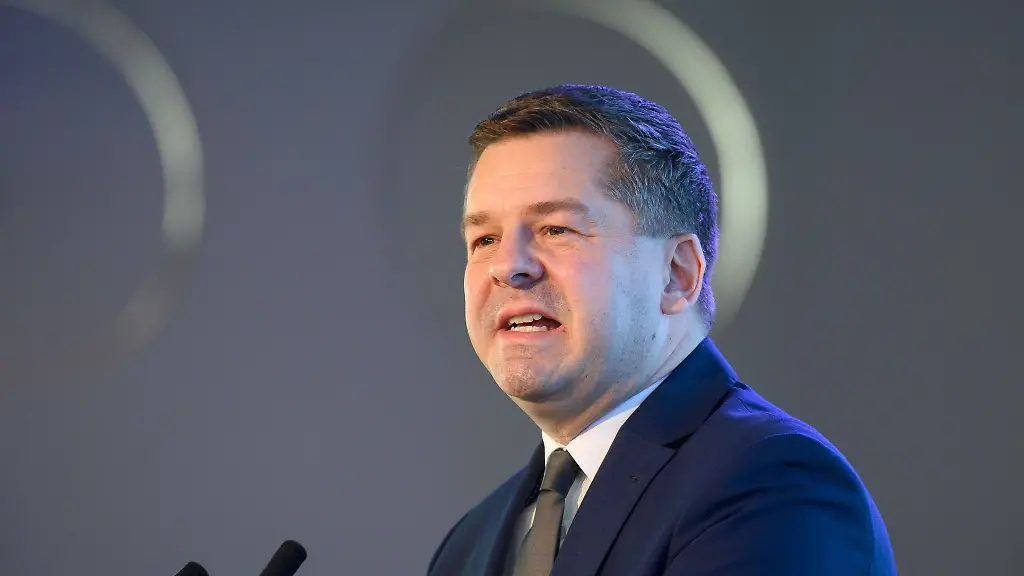 CDU-Spitzenkandidat-Sven-Schulze-CDU-will-KI-und-Technikueberwachung-staerker-nutzen-um-Anschlaege-zu-verhindern