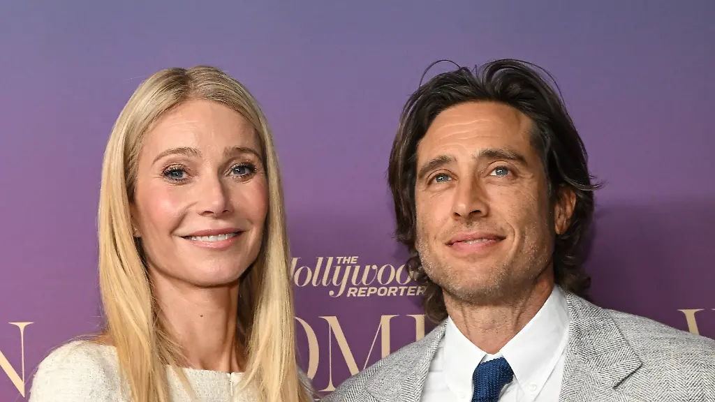 The-Hollywood-Reporters-Annual-Women-In-Entertainment-Gala-Gwyneth-Paltrow-and-Brad-Falchuk-arriving-to-The-Hollywood-Reporters-Annual-Women-In-Entertainment-Gala-at-the-Beverly-Hills-Hotel-on-December-3-2025-in-Beverly-Hills-Ca-Beverly-Hills-Beverly-Hills-Hotel-California-USA-Copyright-xLisaxOConnor-xAFF-USA