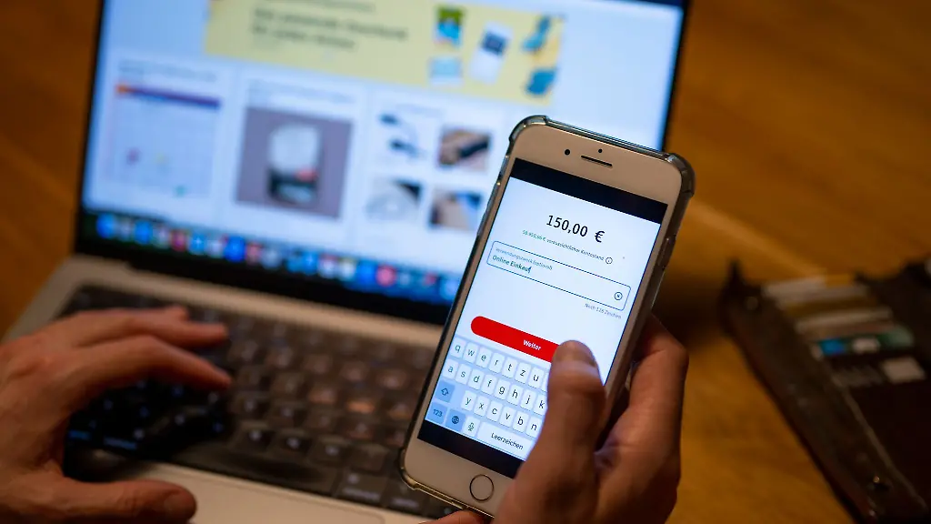 Auch-die-Verbreitung-von-Online-Banking-fuehrt-laut-Bundesbank-dazu-dass-immer-mehr-Filialen-schliessen