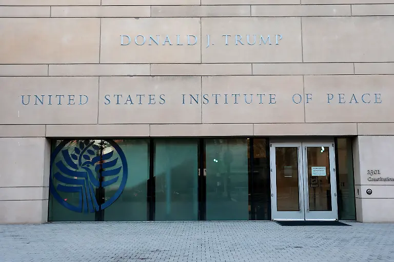 AFP__20251203__2249831911__v2__HighRes__PresidentDonaldTrumpsNameAddedToTheUsInstitu