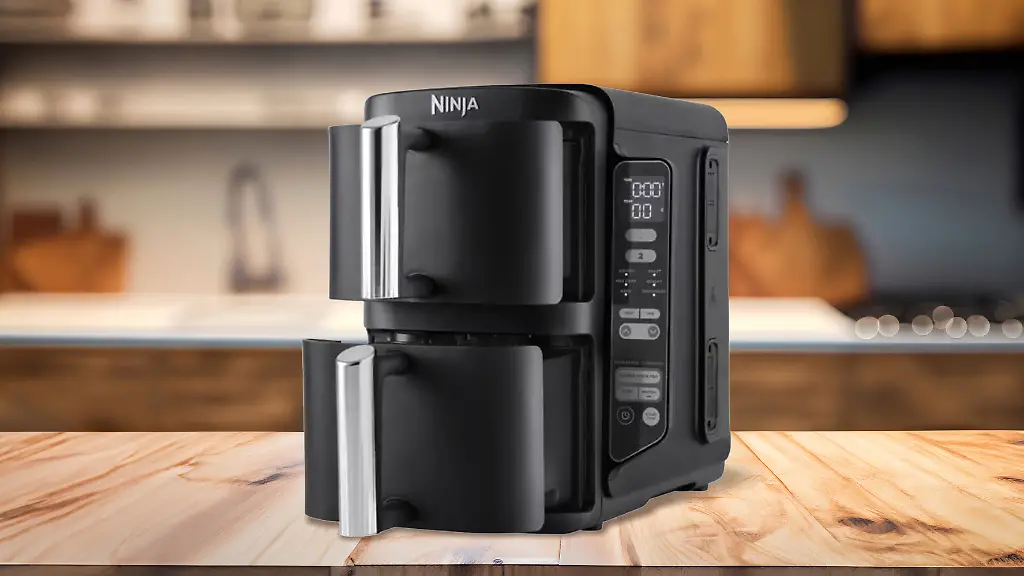 Guenstiger-gibt-es-sie-nirgends-Back-Market-bietet-die-Ninja-Heissluftfritteuse-Double-Stack-derzeit-als-Refurbished-Geraet-zu-einem-starken-Preis-an