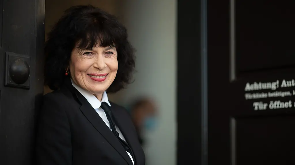 Im-Januar-wird-die-Oesterreicherin-Monika-Helfer-mit-der-Carl-Zuckmayer-Medaille-ausgezeichnet