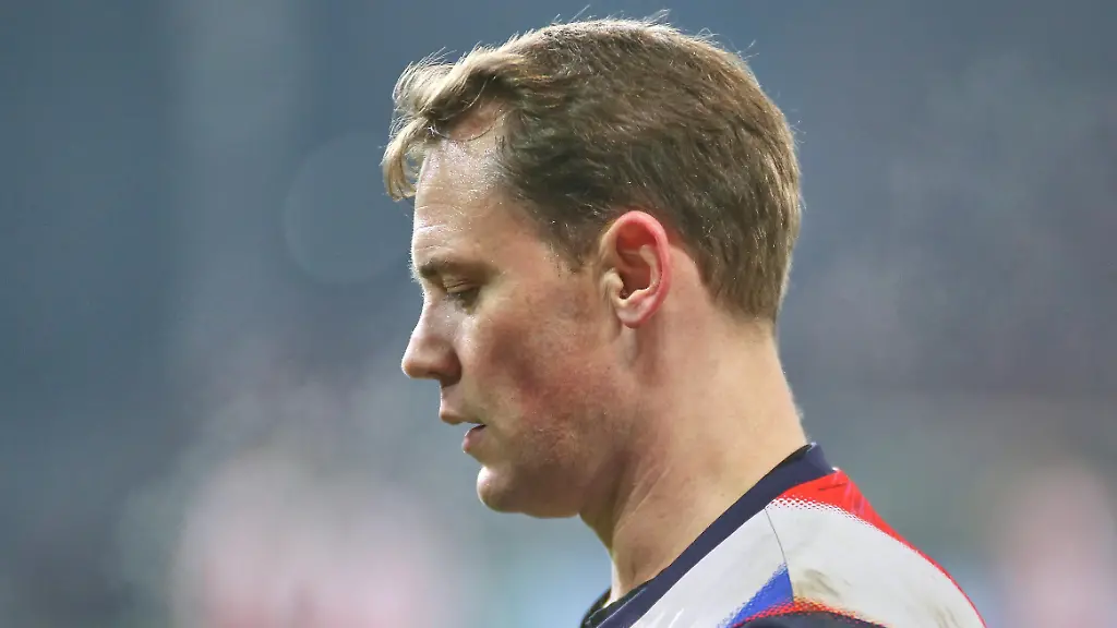 Berlin-Deutschland-Stadion-Alte-Foersterei-DFB-Pokal-2025-2026-Union-Berlin-FC-Bayern-Muenchen-Manuel-Neuer-1-FC-Bayern-Muenchen