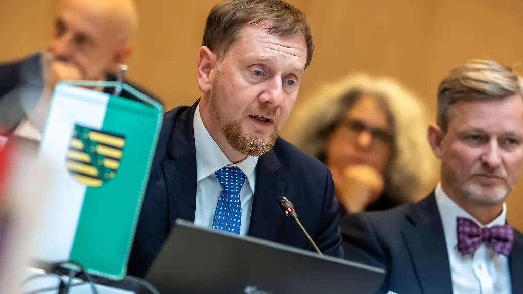 Sachsens-Ministerpraesident-Michael-Kretschmer-fordert-mehr-Tempo-bei-der-Umsetzung-von-Reformen