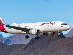 Gran Canaria Spanien 24 November 2019 Ein Airbus A320 Flugzeug Der Eurowings Mit Dem Kennzeichen D AEWW Auf Dem Flughafen Gran Canaria LPA In Spanien
