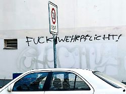 Hamburg & Schleswig-Holstein: Schüler streiken gegen Wehrdienst-Pläne – Demo in Hamburg