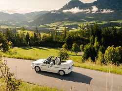 Weniger ist mehr: Fahrt im Golf I Cabrio - Erdbeerkörbchen geht immer